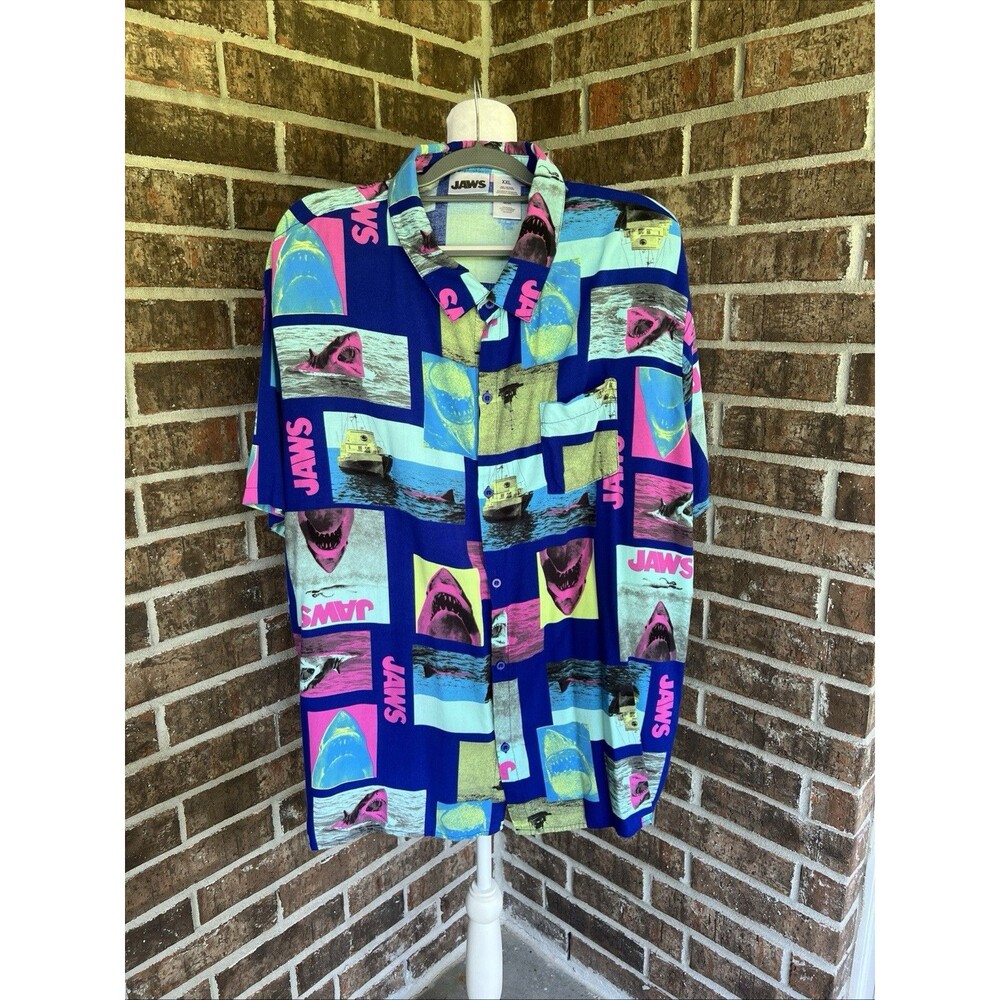 Jaws Shirt Men's XXL Blue Short Sleeve Retro 80's Movie Casual Summer Hawaiian